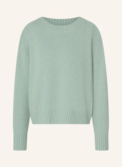 windsor. Sweater