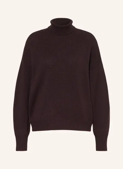 MRS & HUGS Turtleneck sweater