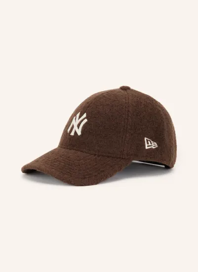 NEW ERA WINTER BORG 9FORTY® Cap