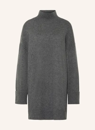 Juvia VENYA Knit Dress