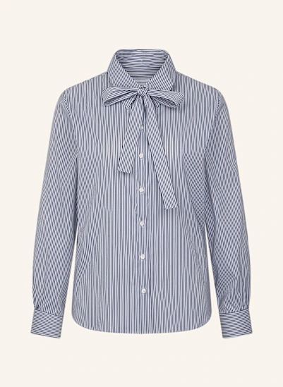 seidensticker Blouse on display