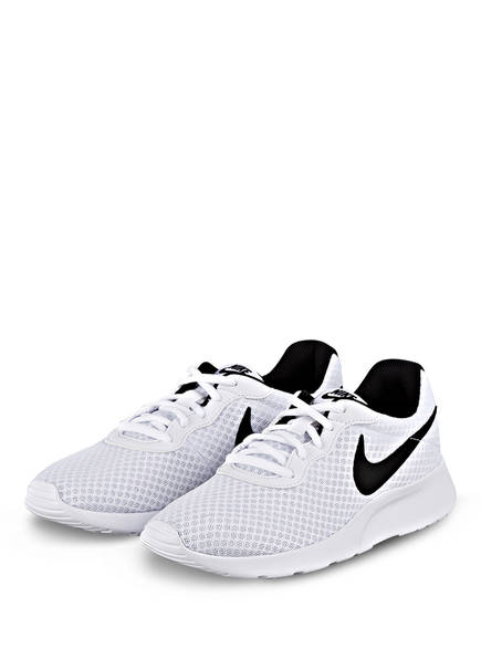 nike sneaker tanjun