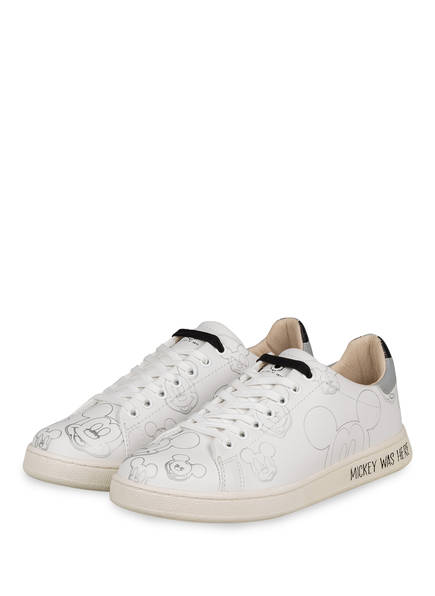 Sneaker von MASTER OF ARTS bei Breuninger kaufen Where to Buy the Mickey Mouse x adidas Originals Collection