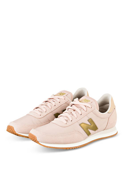 new balance sneaker beige gold