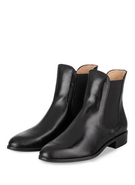 unisa chelsea boots