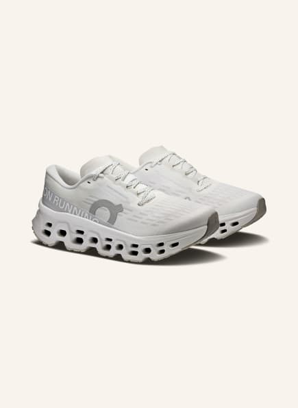On CLOUDMONSTER 3 Running Shoes