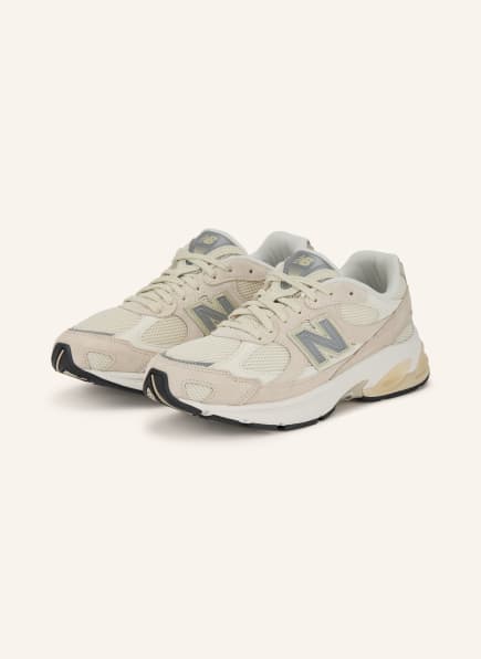 new balance Sneakers 2010