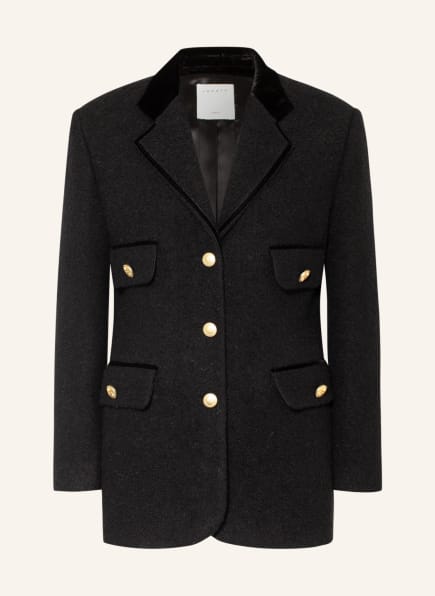 jean jacket layering