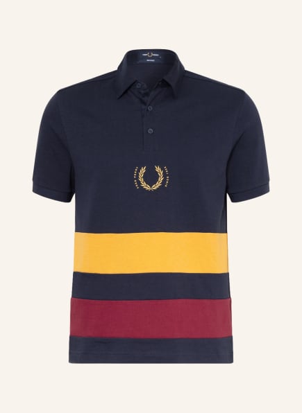 FRED PERRY Poloshirt Regular Fit, Farbe: DUNKELBLAU/ DUNKELGELB/ DUNKELROT (Bild 1)