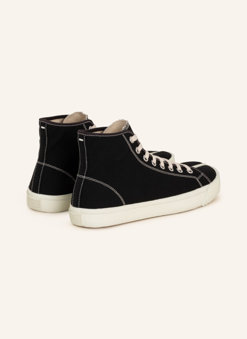 Maison Margiela High top sneakers TABI in white