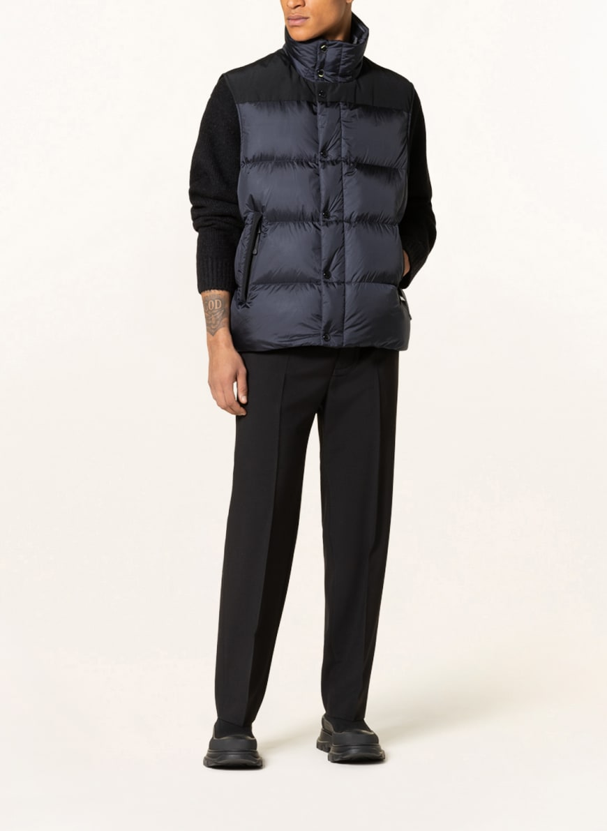 BURBERRY Down jacket with detachable hood and sleeves in dark blue/ black |  Breuninger