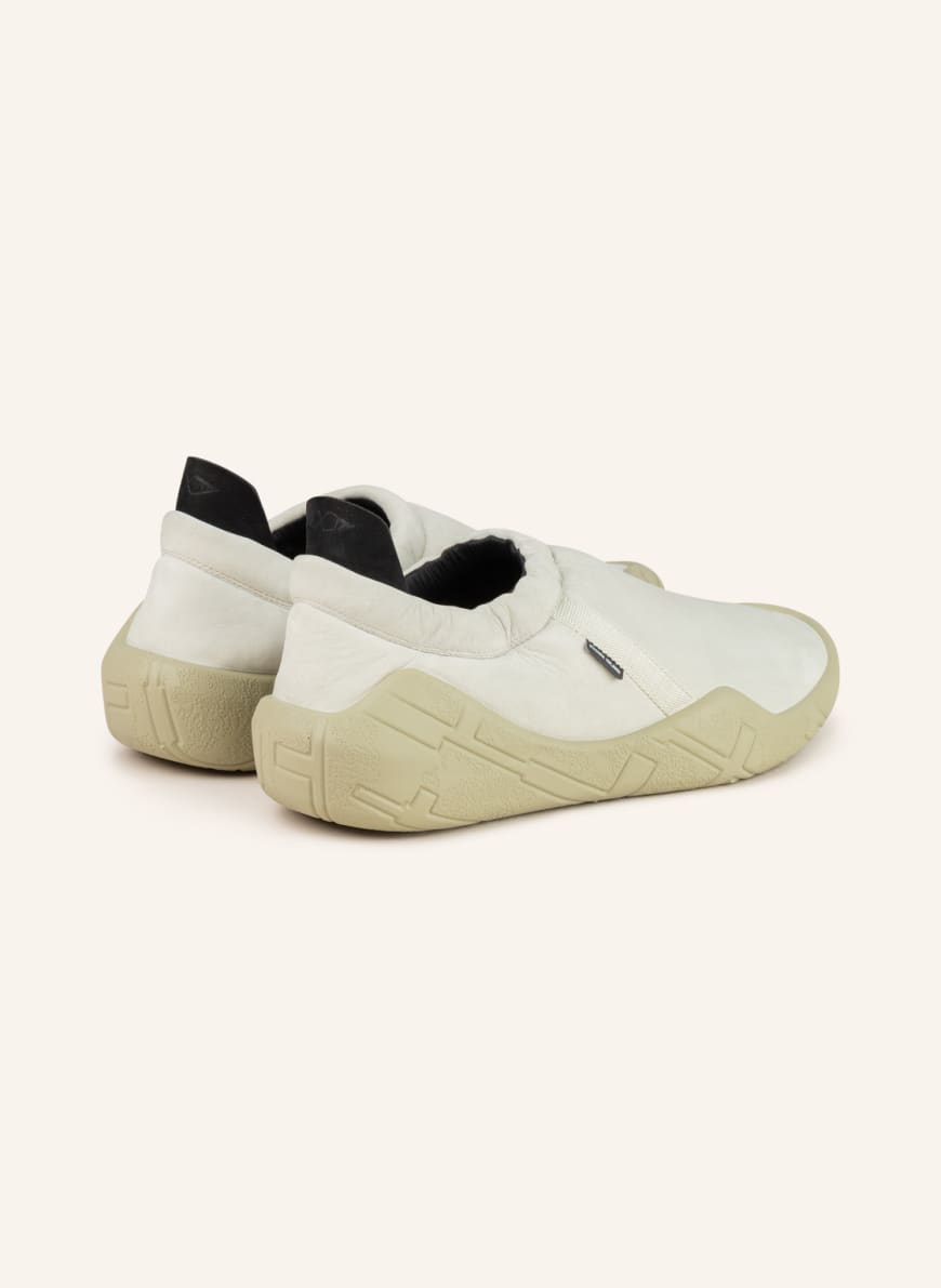 stone island low top sneakers