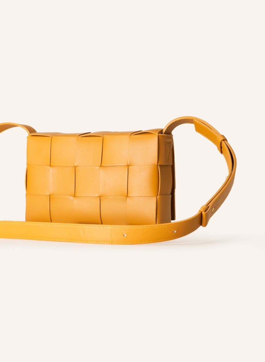 Bottega veneta cassette bag orange online