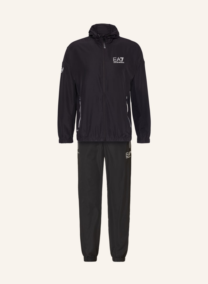 Emporio armani 2025 black tracksuit