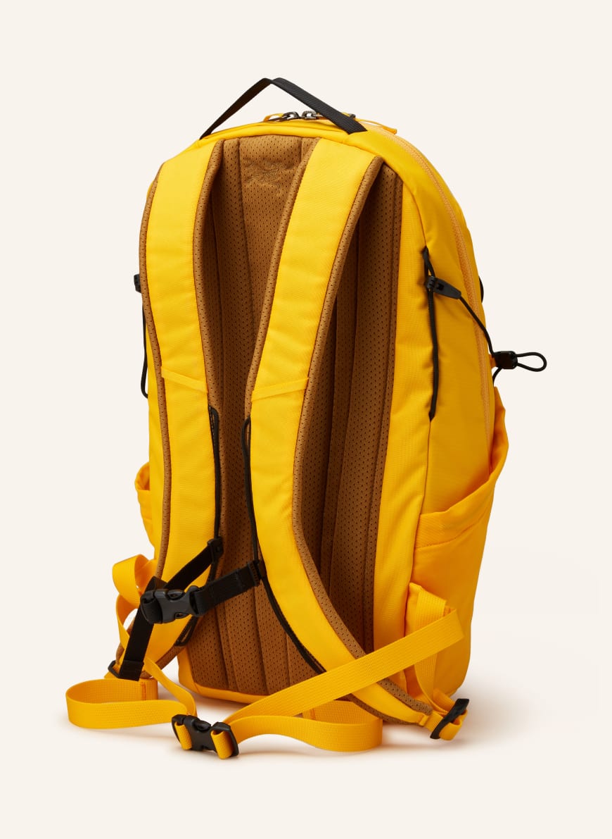 ARC'TERYX Backpack MANTIS 16 l in pink