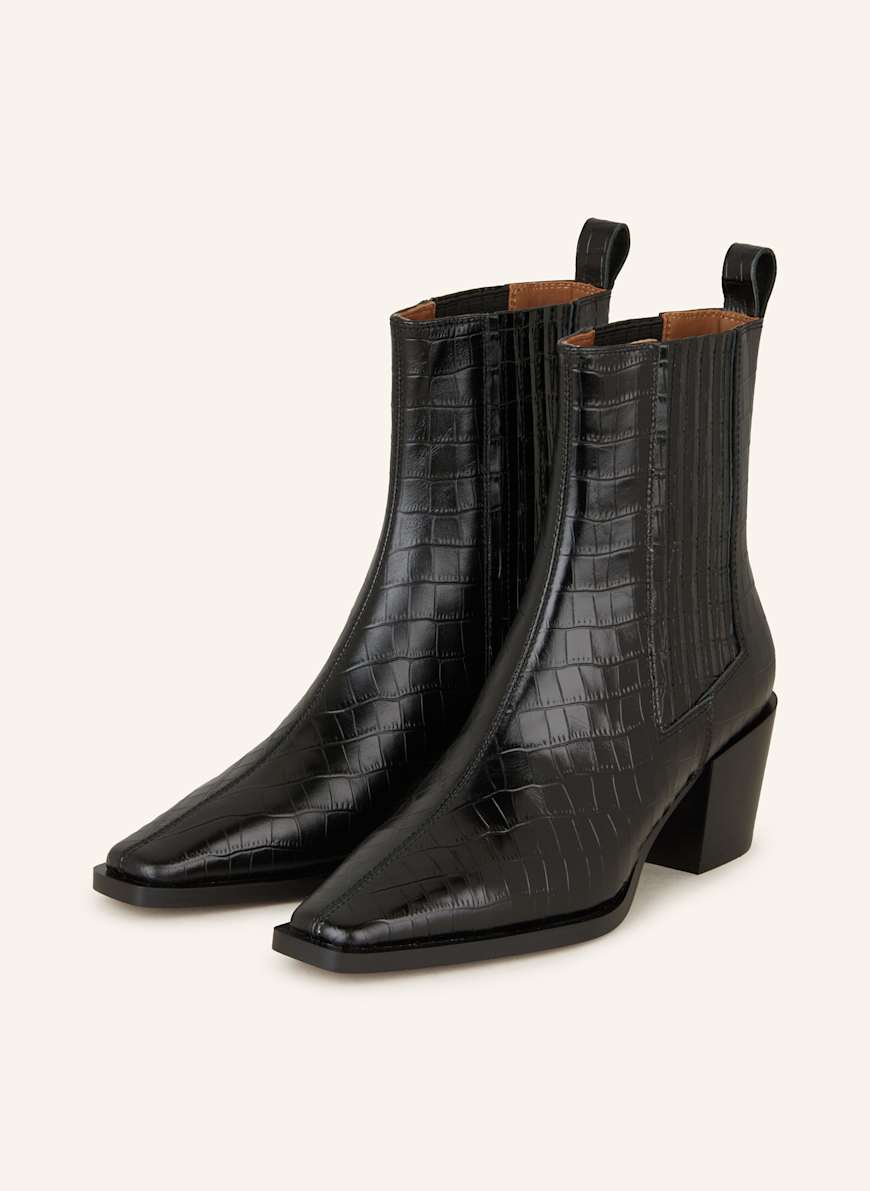 Black leather pointed chelsea boots shop