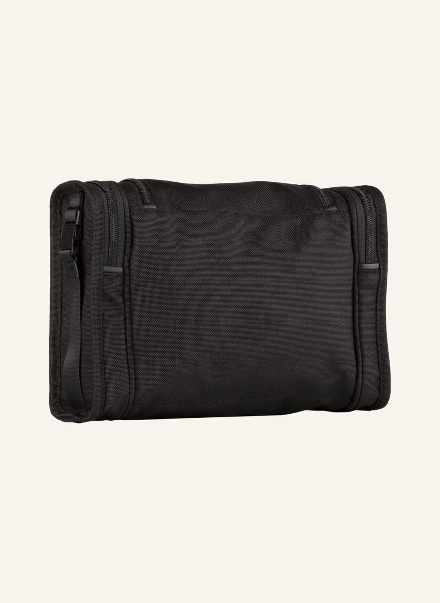 Tumi leather toiletry bag clearance