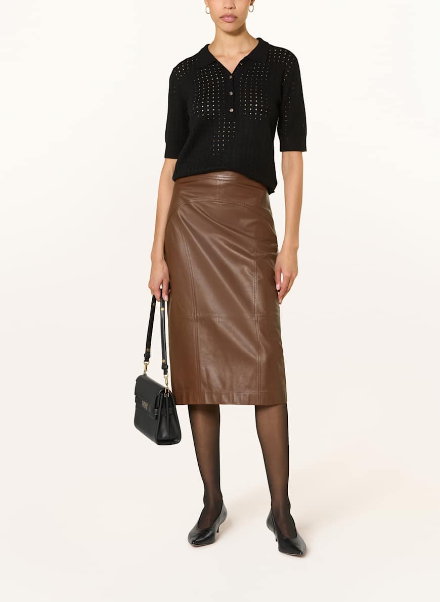 スカート MAX MARA BURGUNDY LEATHER TAIGA SKIRT Max Mara Studio Burgundy Leather Taiga Skirt Max Mara