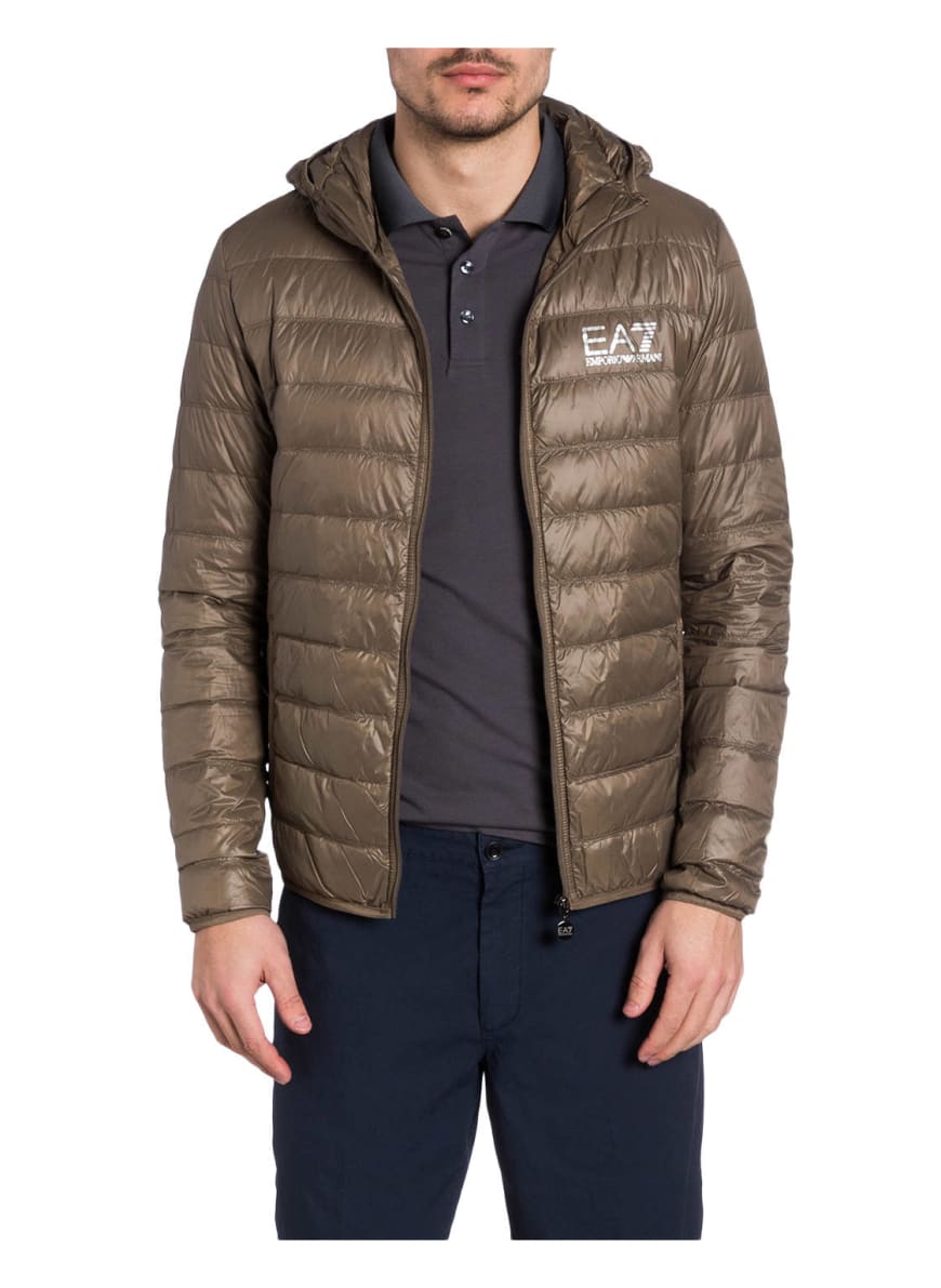 Ea7 core clearance bubble jacket