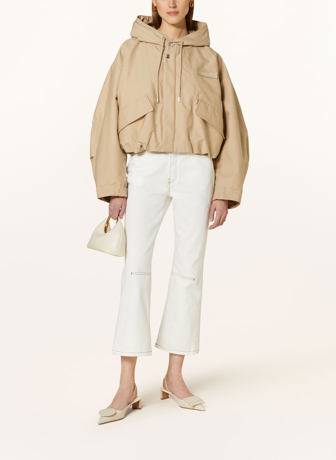★JACQUEMUS★ La Parka Raffia Crop Jacket Beige 231CO0241332 Jacquemus La Parka Raphia Cropped Parka Jacket In Neutral