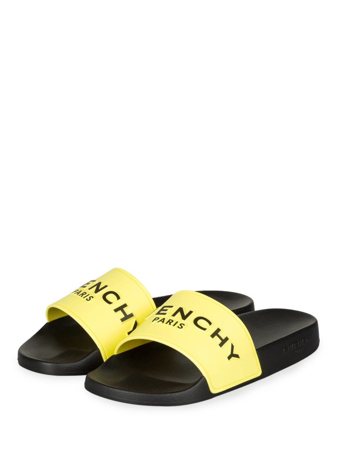 GIVENCHY Slides in black display picture 1