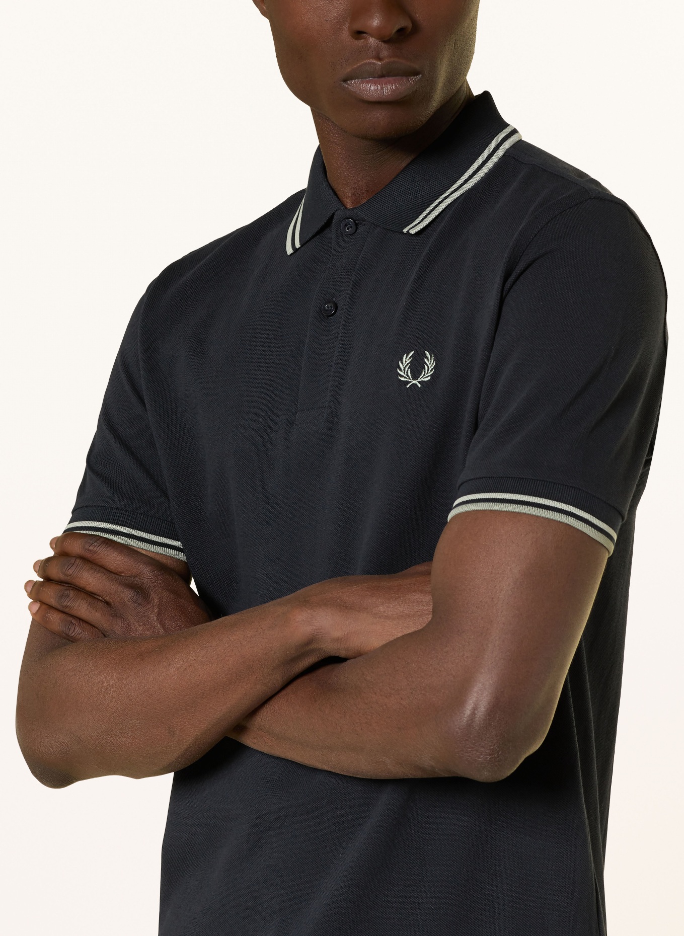FRED PERRY Piqué-Poloshirt: DUNKELBLAU
