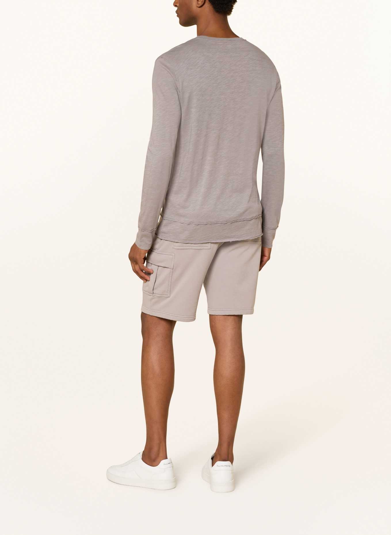 Juvia Longsleeve: GRAU