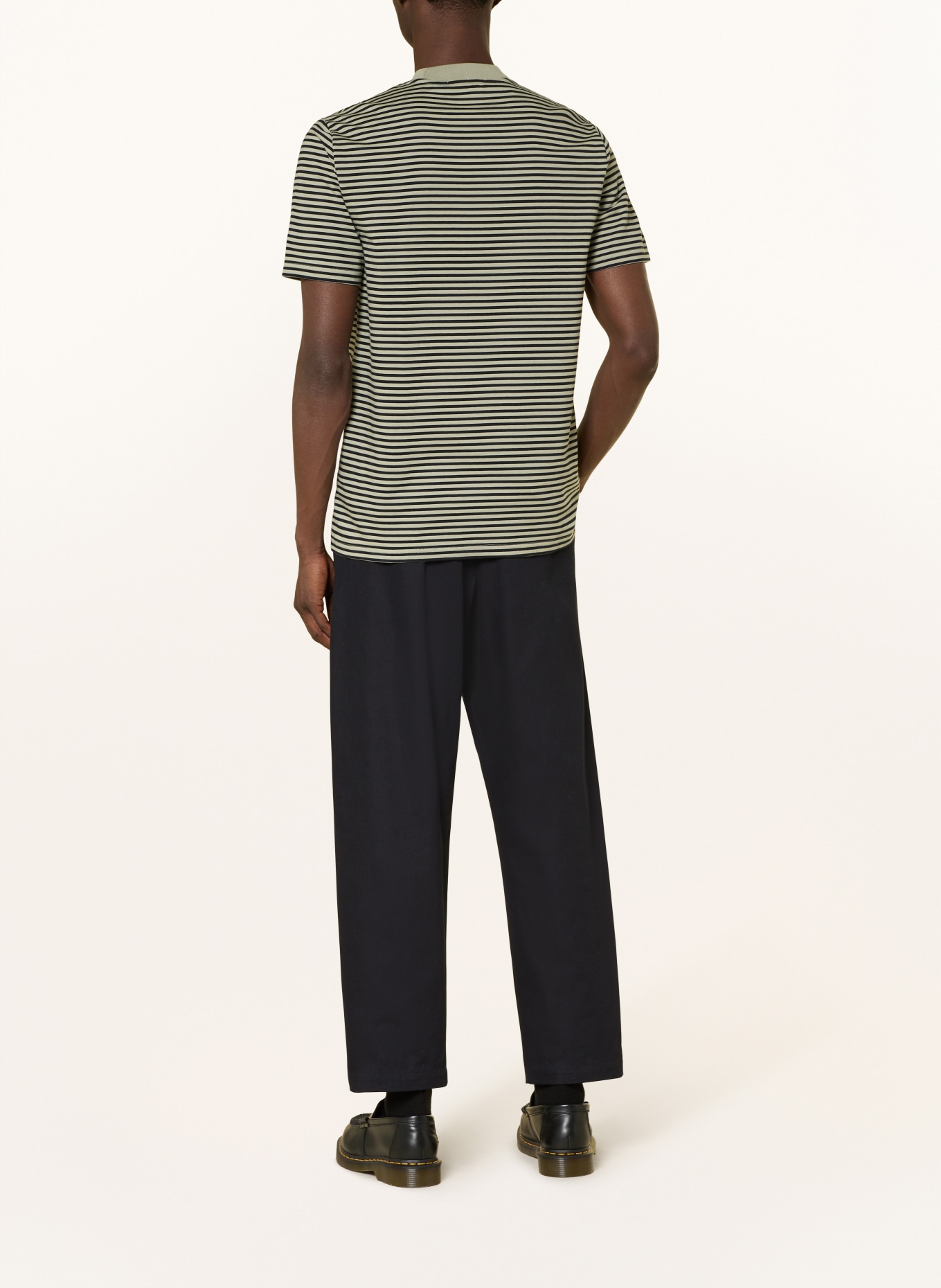 FRED PERRY T-shirt: LIGHT GREEN / DARK BLUE