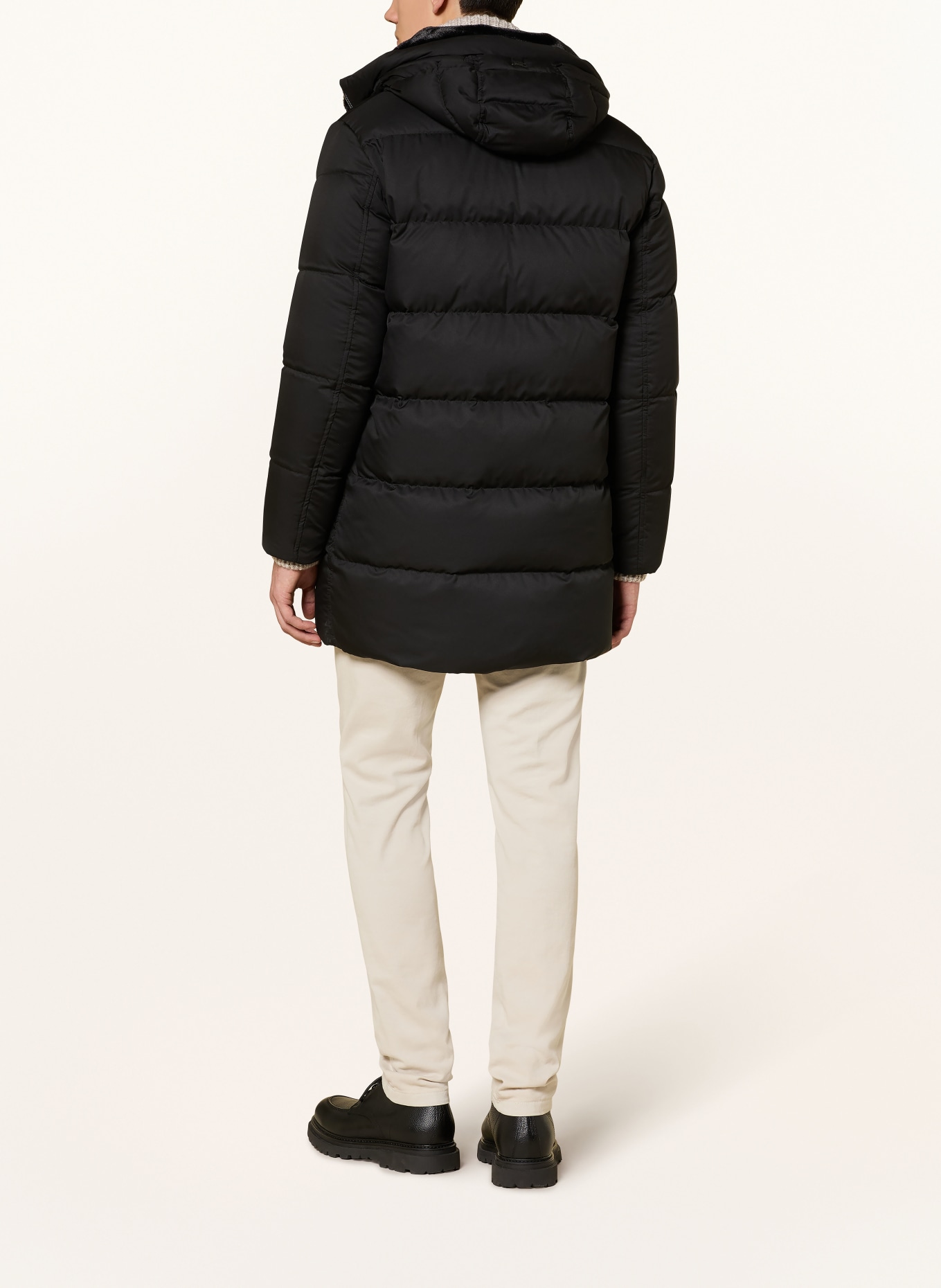 HERNO Daunenjacke mit abnehmbarem Kunstfell: SCHWARZ