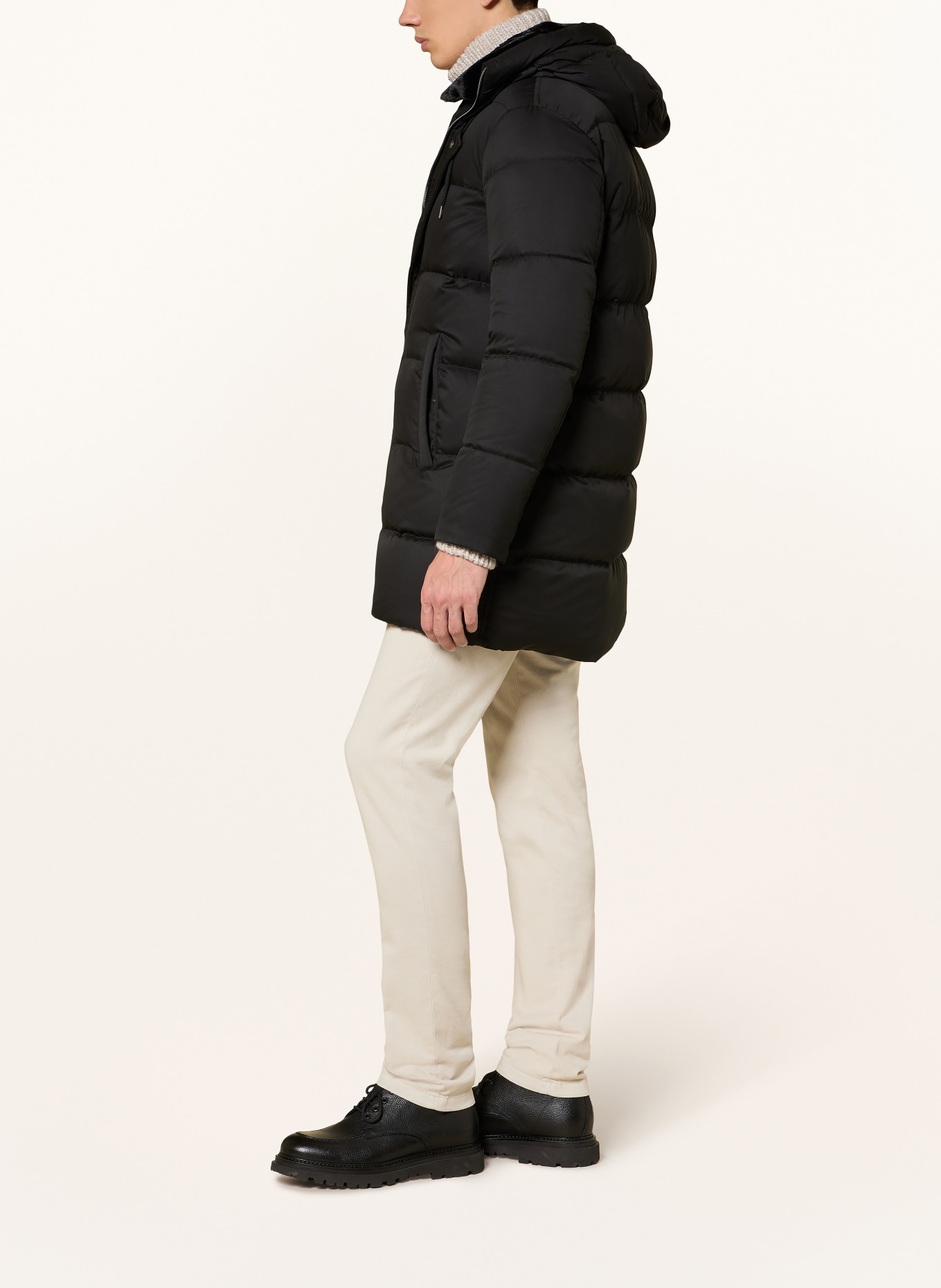 HERNO Daunenjacke mit abnehmbarem Kunstfell: SCHWARZ