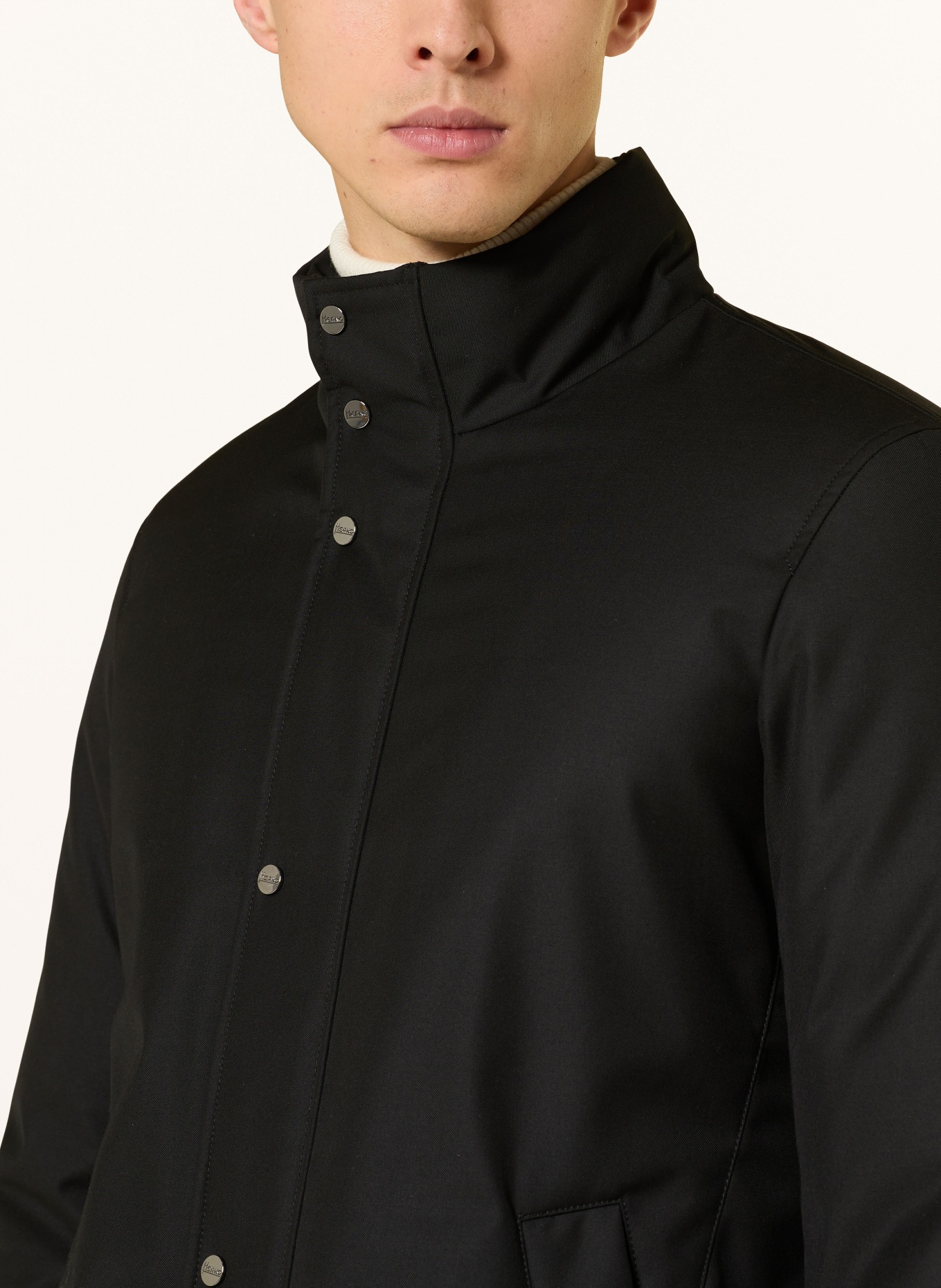 HERNO Daunenmantel mit herausnehmbarer Blende: SCHWARZ