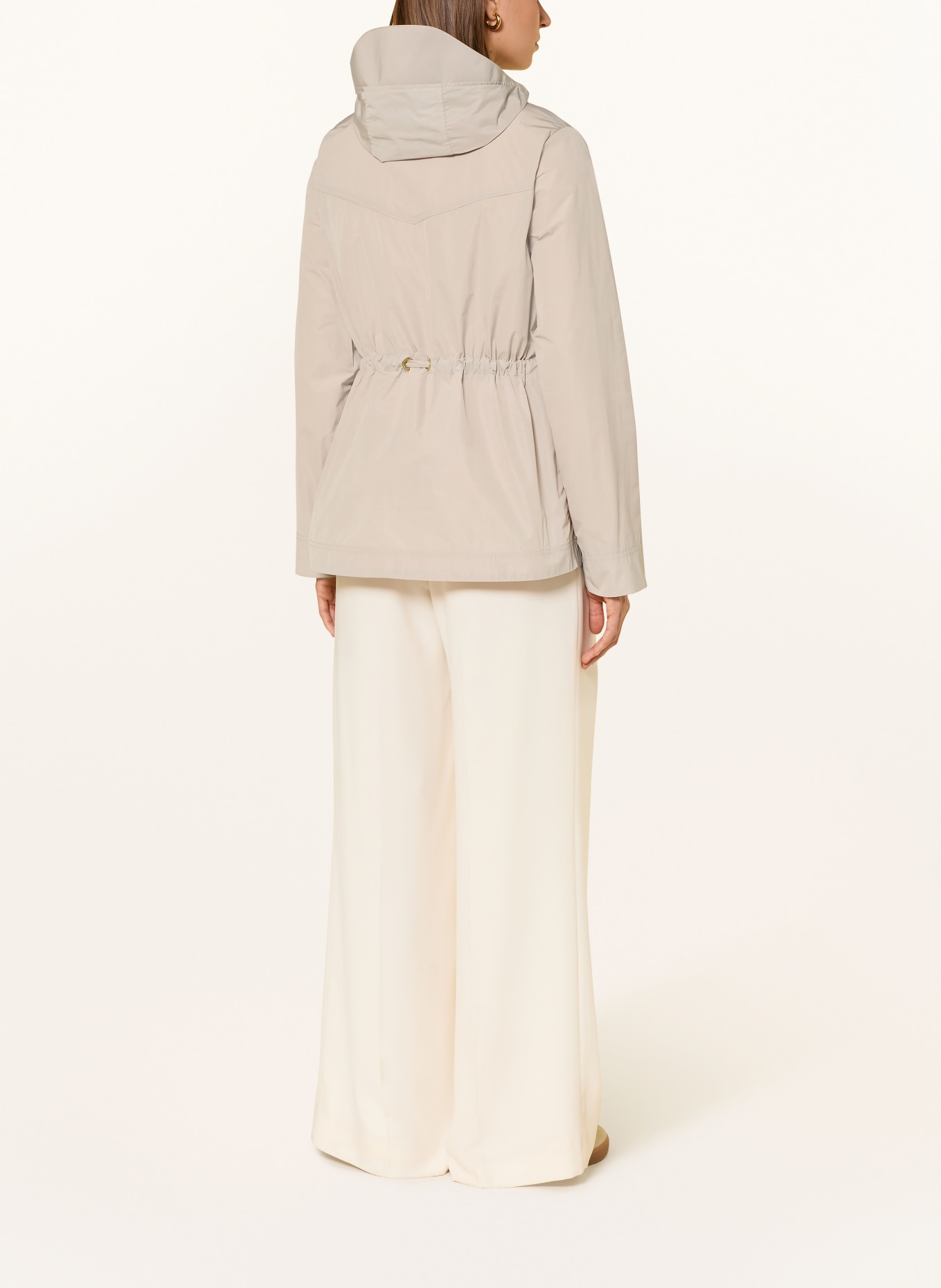 BARBOUR INTERNATIONAL Polní bunda PIPER: KRÉMOVÁ