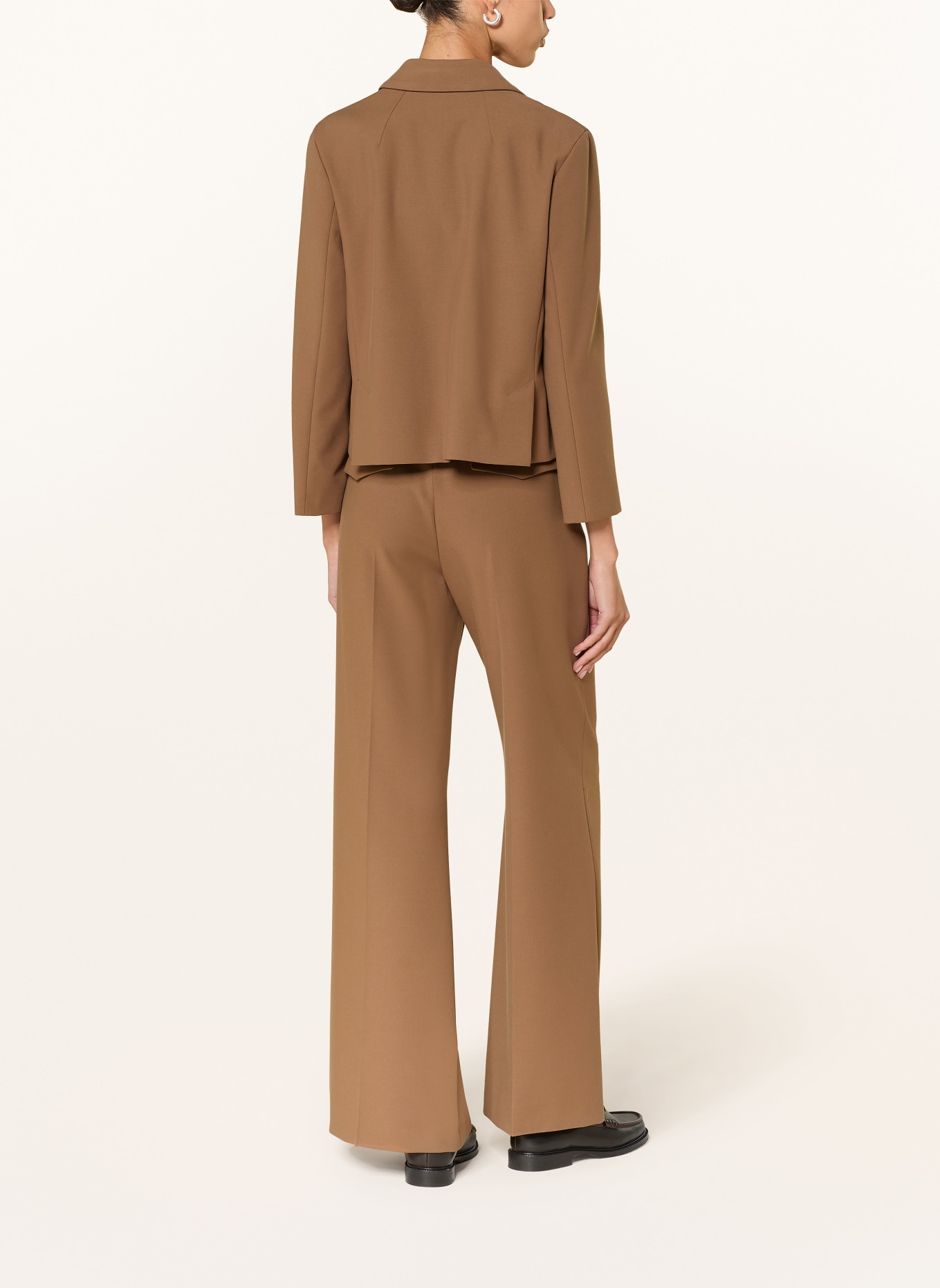 windsor. Marlenehose: BRAUN