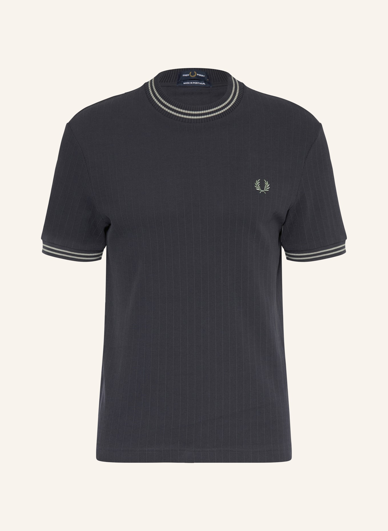 FRED PERRY tričko: TMAVĚ MODRÁ