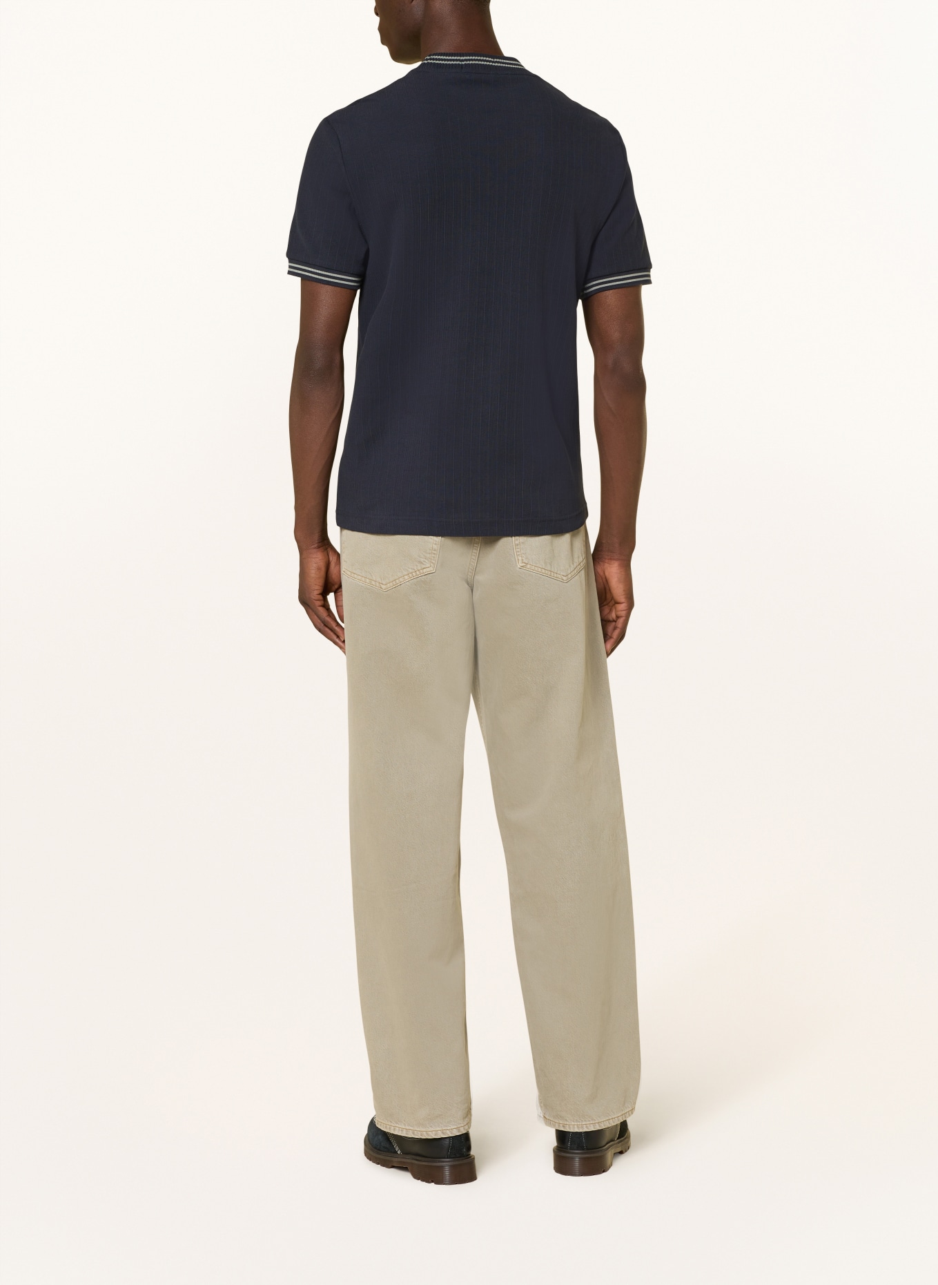 FRED PERRY tričko: TMAVĚ MODRÁ