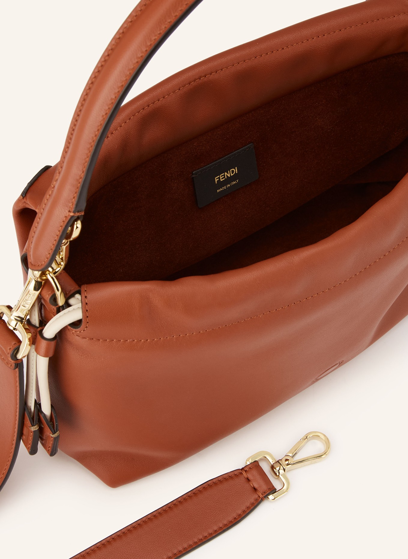 FENDI Torba na ramię MAMMA BAGUETTE MEDIUM: KONIAKOWY / ZŁOTY