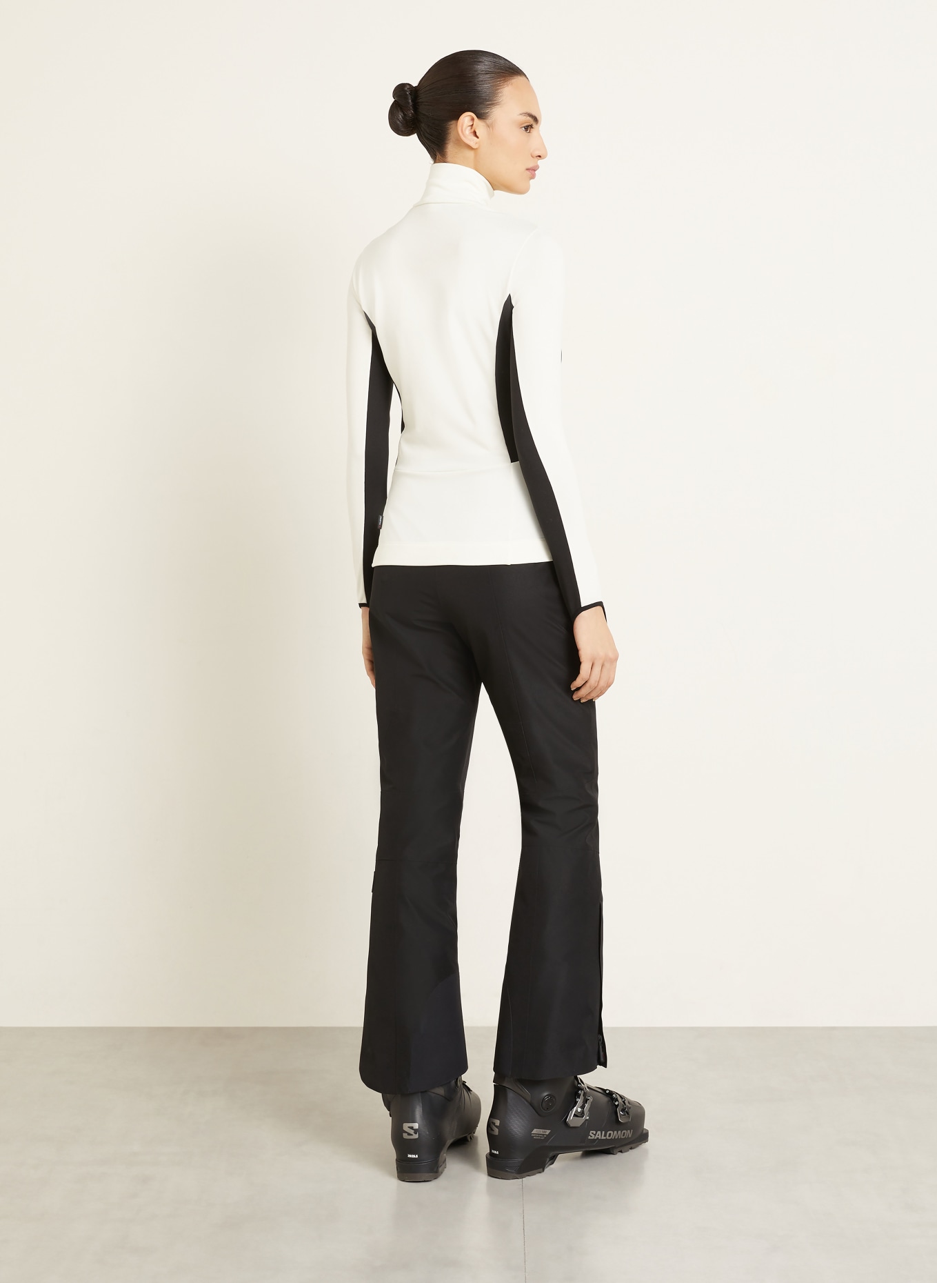 MONCLER GRENOBLE Midlayer: CREME / SCHWARZ