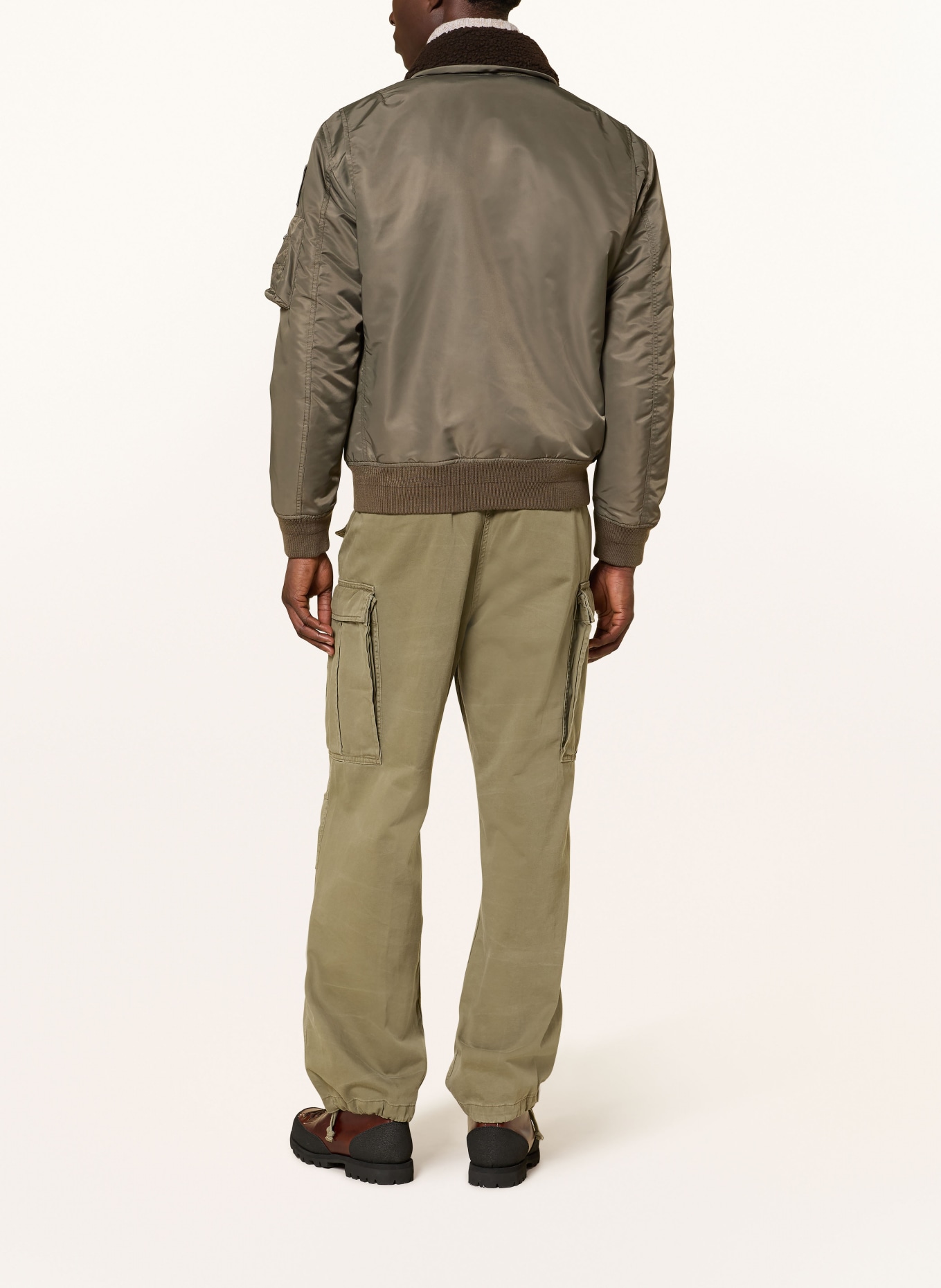 Blauer Blouson MARSHALL mit DUPONT™ SORONA®-Isolierung: OLIV