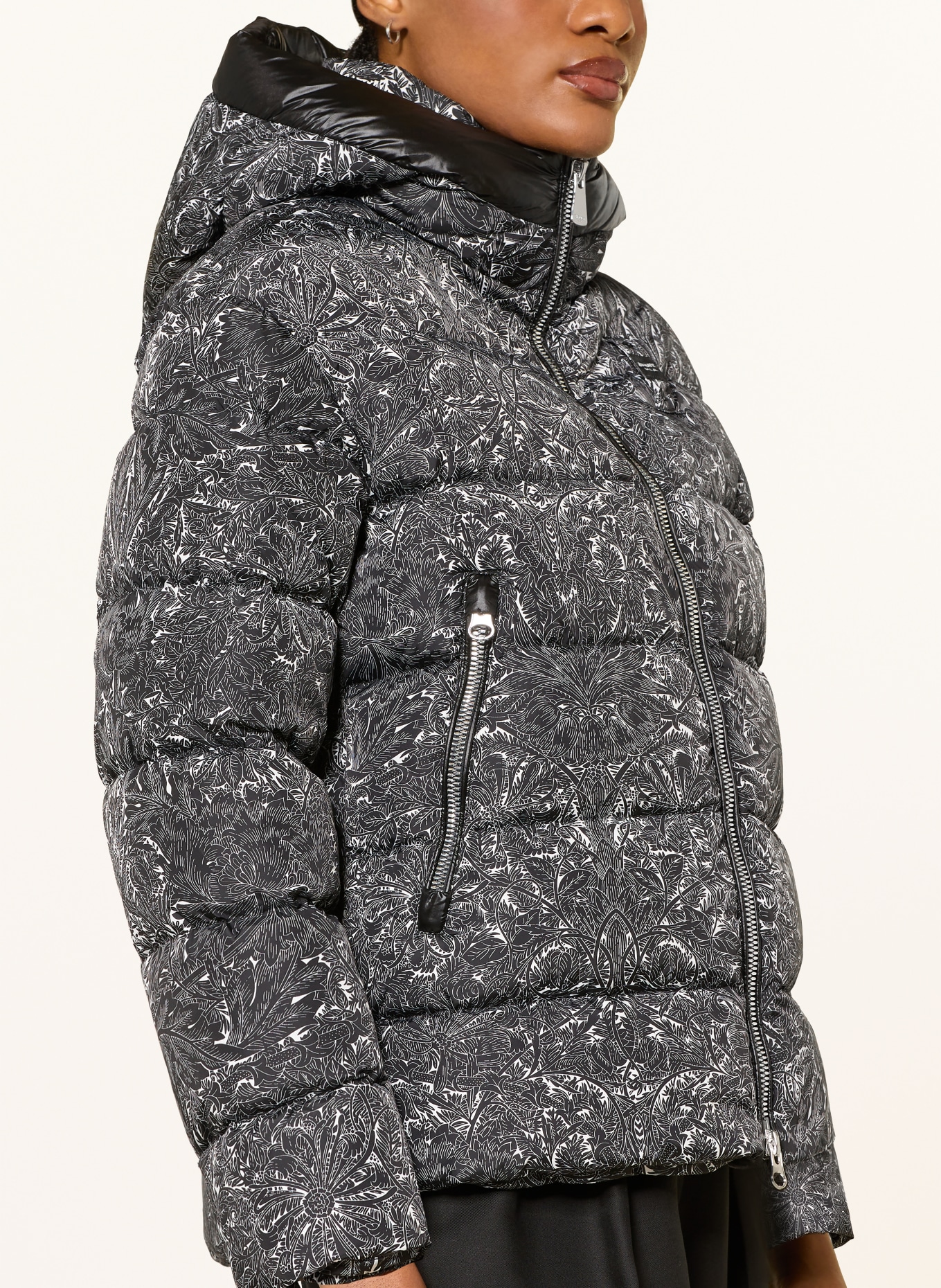 Blauer Daunenjacke CARMEL: SCHWARZ / WEISS