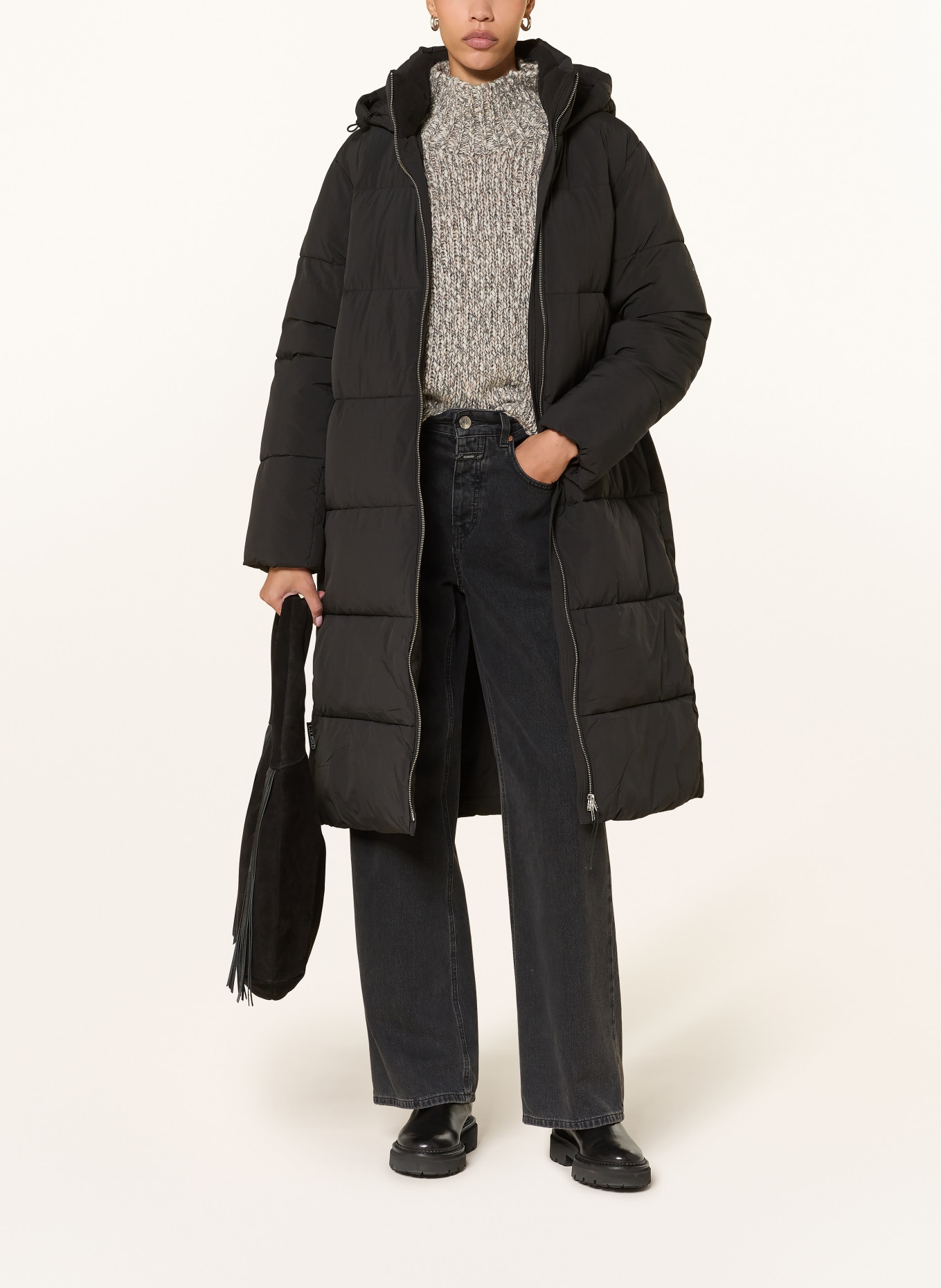 CLOSED Steppmantel: SCHWARZ