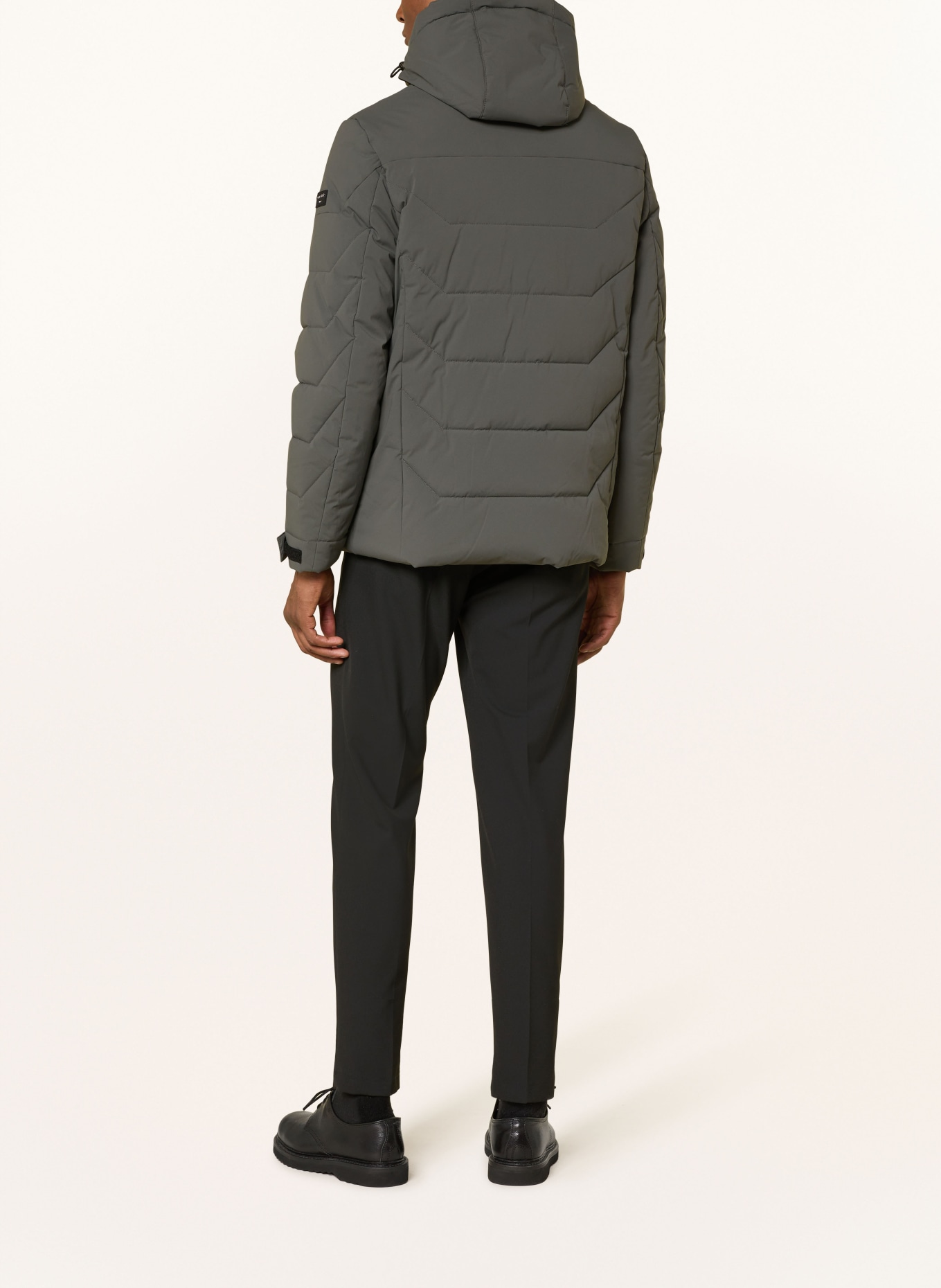 bugatti Jacke mit herausnehmbarer Blende und abnehmbarer Kapuze: GRAU