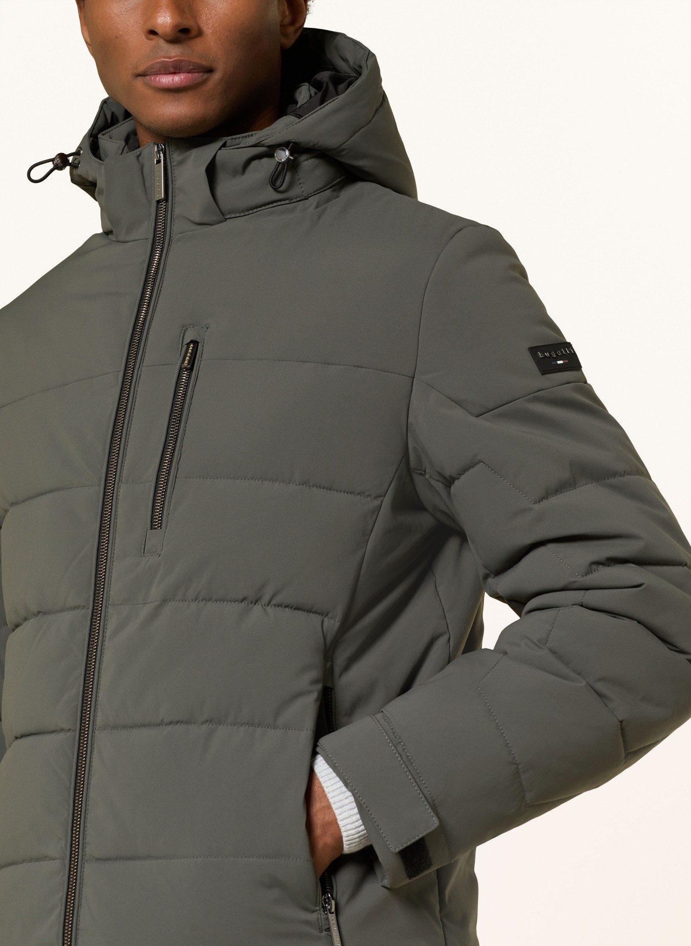 bugatti Jacke mit herausnehmbarer Blende und abnehmbarer Kapuze: GRAU