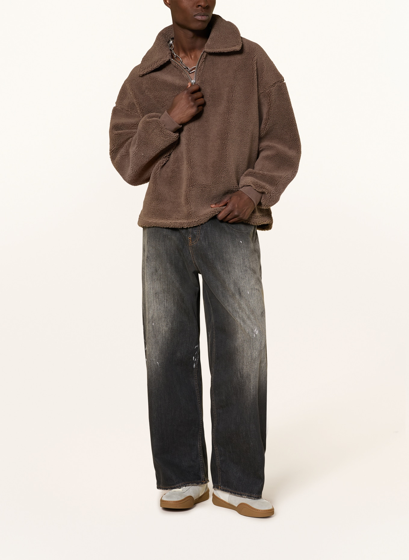 WRSTBHVR Oversized-Troyer LEROY aus Teddyfell: BRAUN