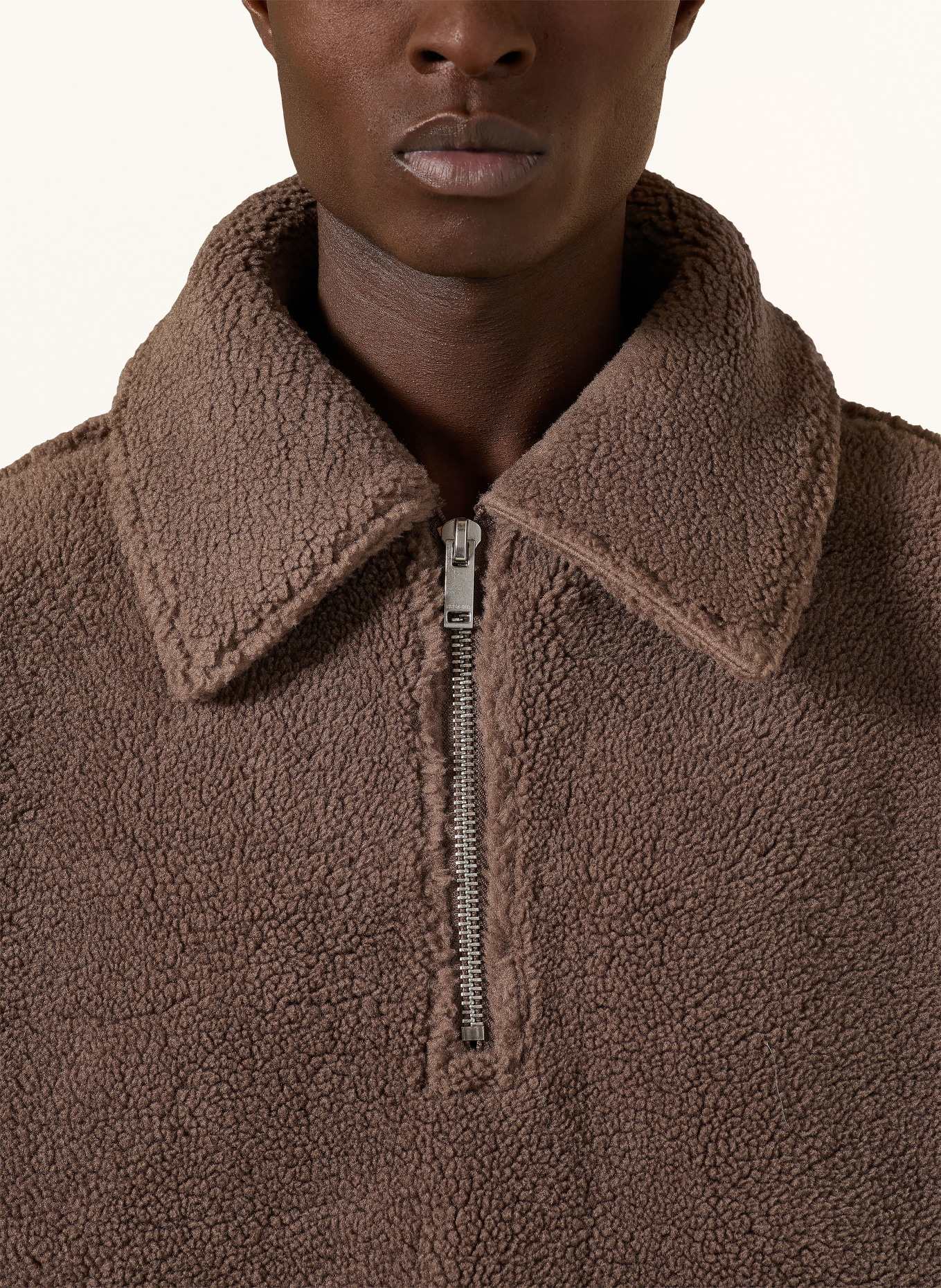 WRSTBHVR Oversized-Troyer LEROY aus Teddyfell: BRAUN