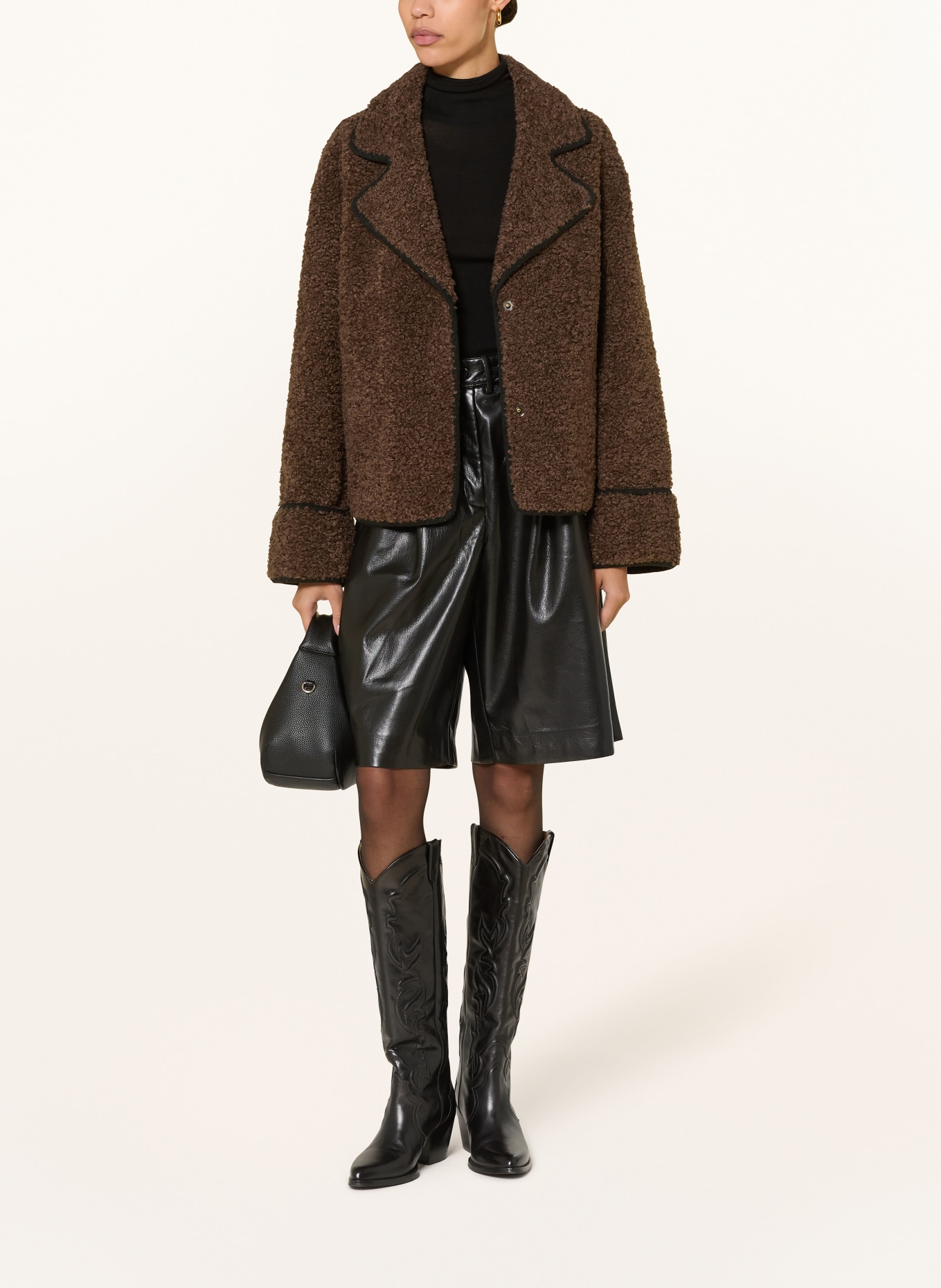 MRS & HUGS Teddyfell-Jacke: HELLBRAUN