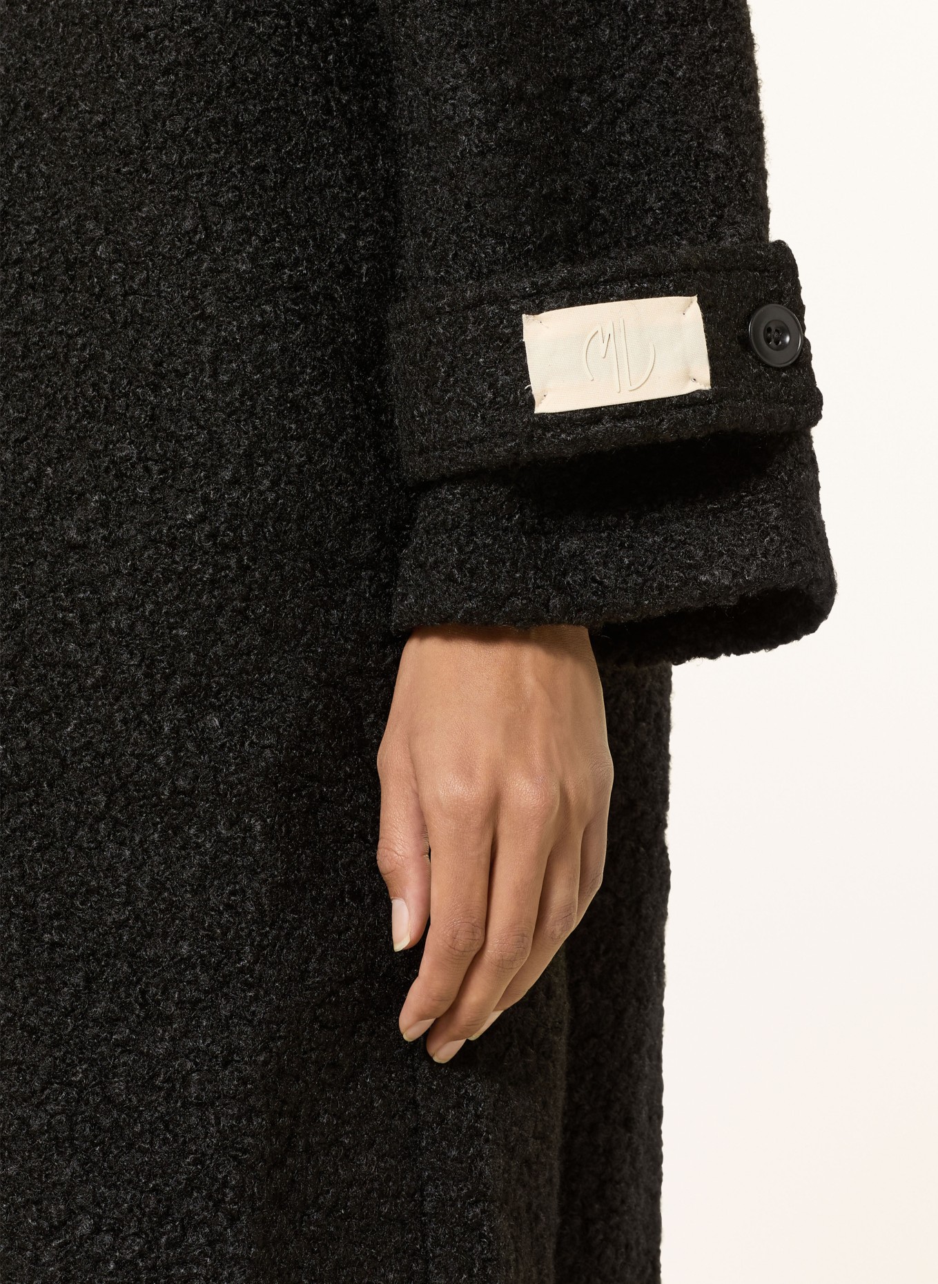 Miss Lagotte Bouclé-Mantel: SCHWARZ