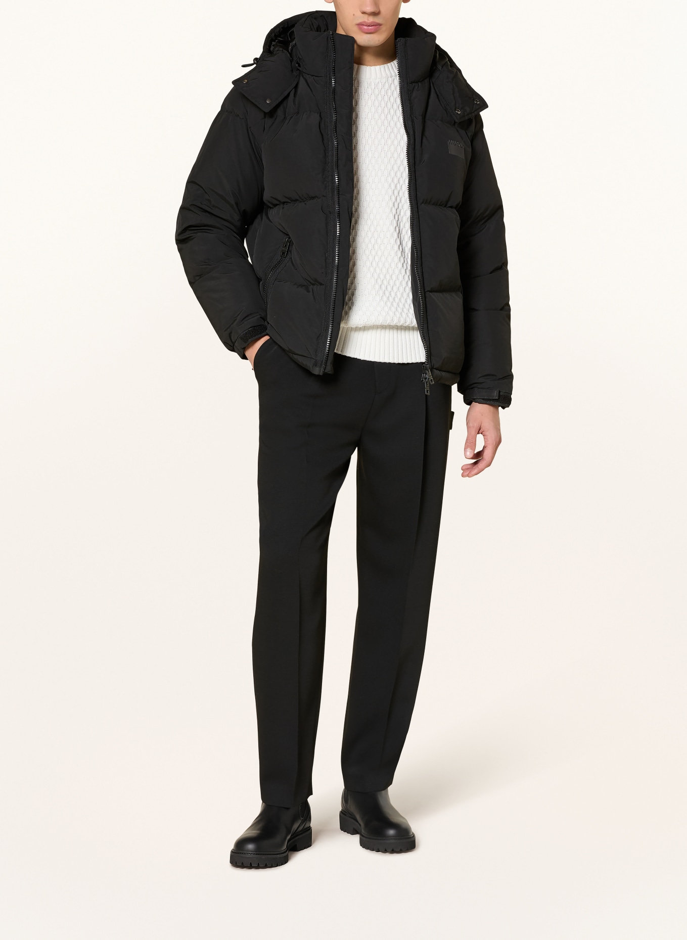 HUGO Daunenjacke BIRONO mit abnehmbarer Kapuze: SCHWARZ