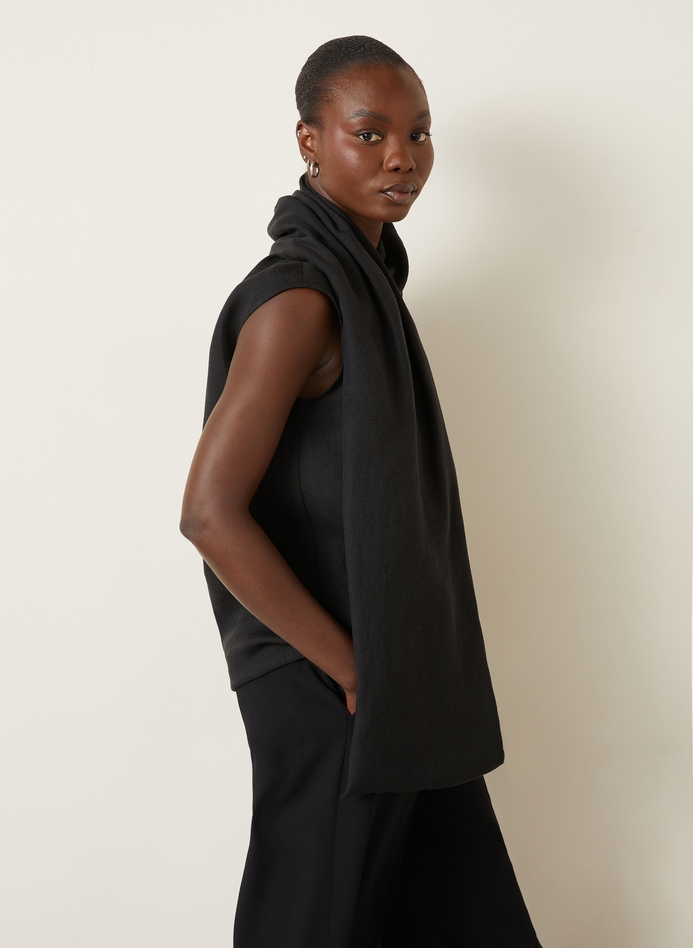 TOTEME Blusentop: SCHWARZ