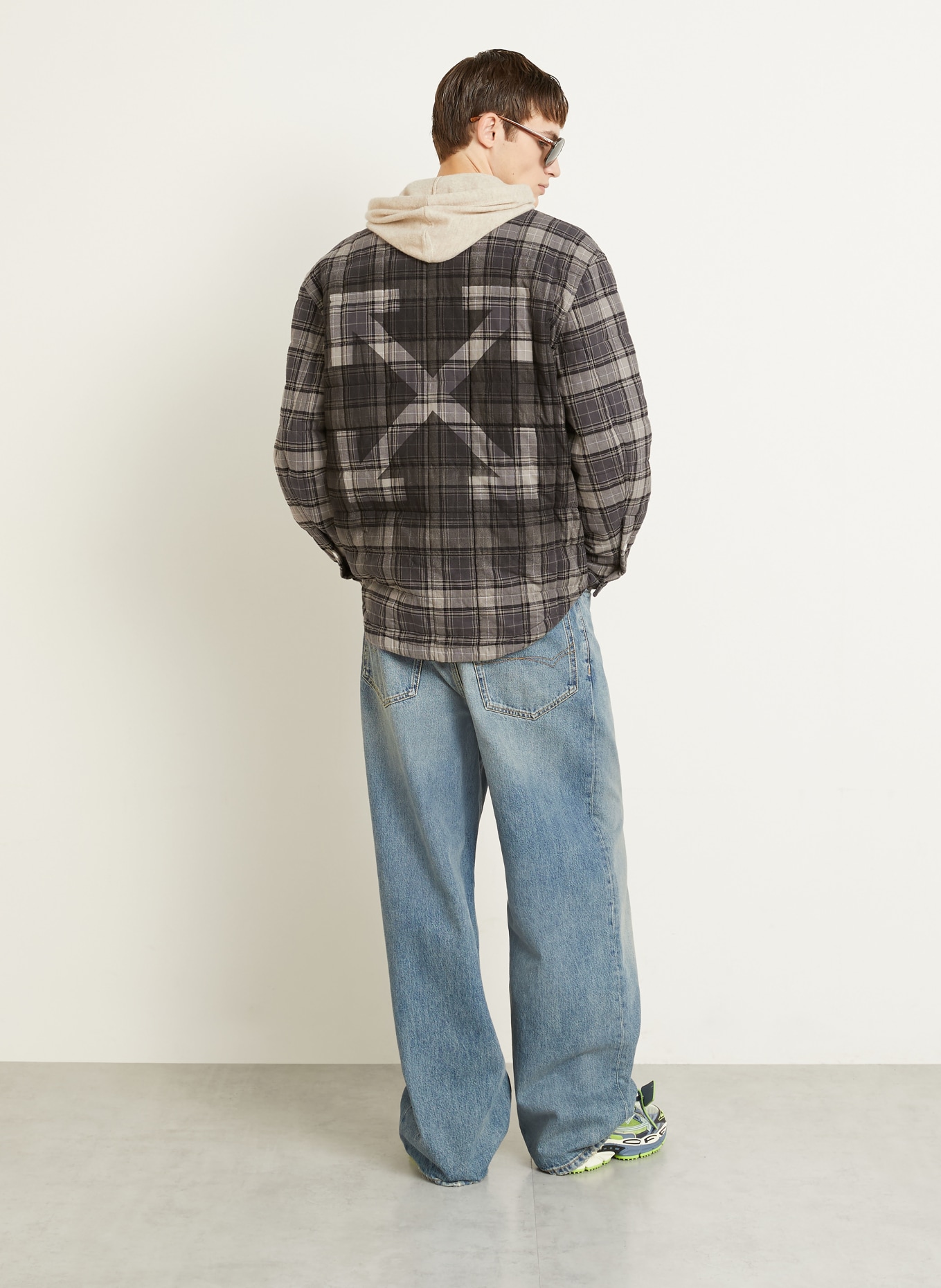 Off-White Stepp-Overjacket: GRAU / SCHWARZ