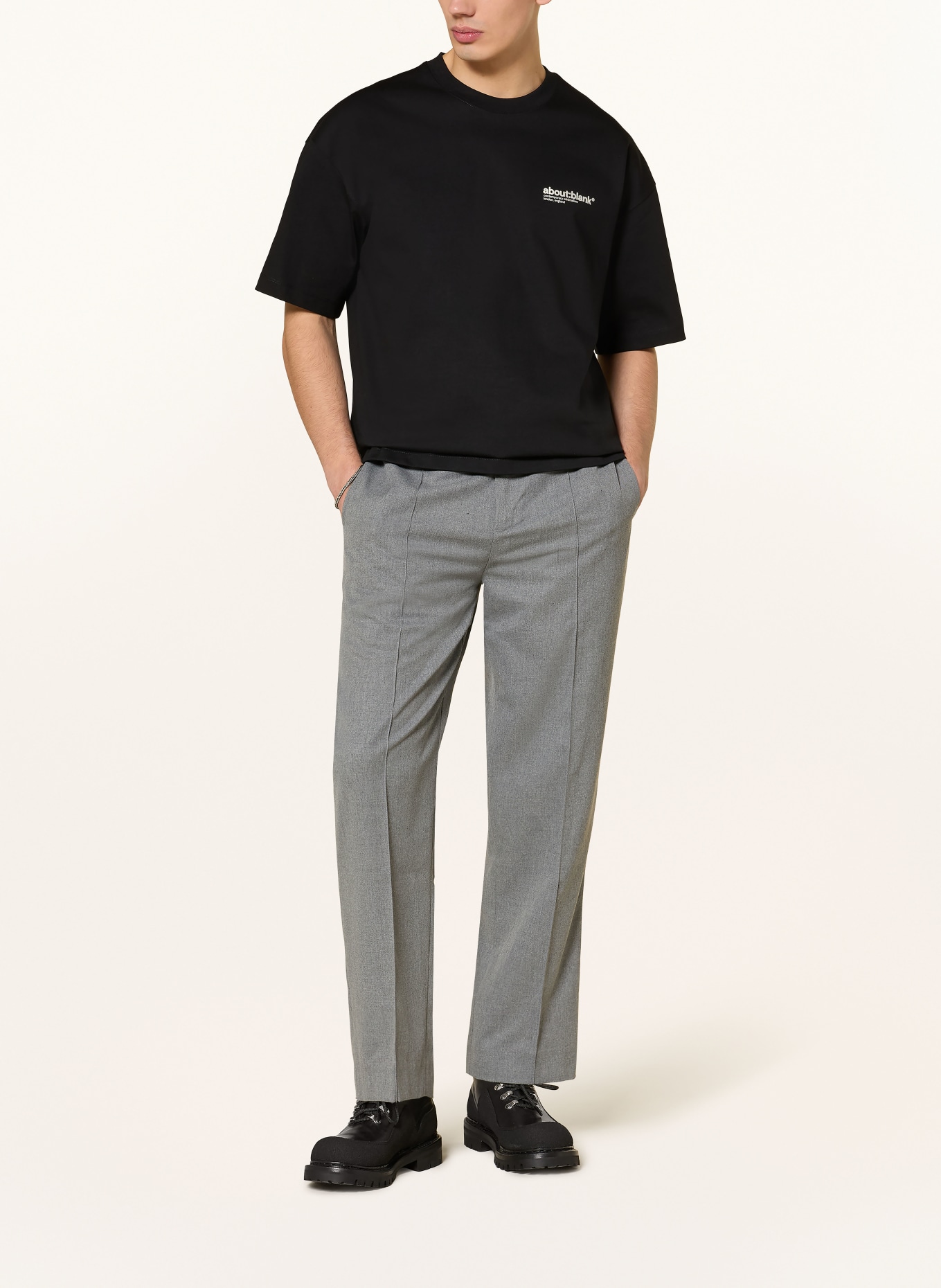 about:blank Chino Slim Fit: GRAU